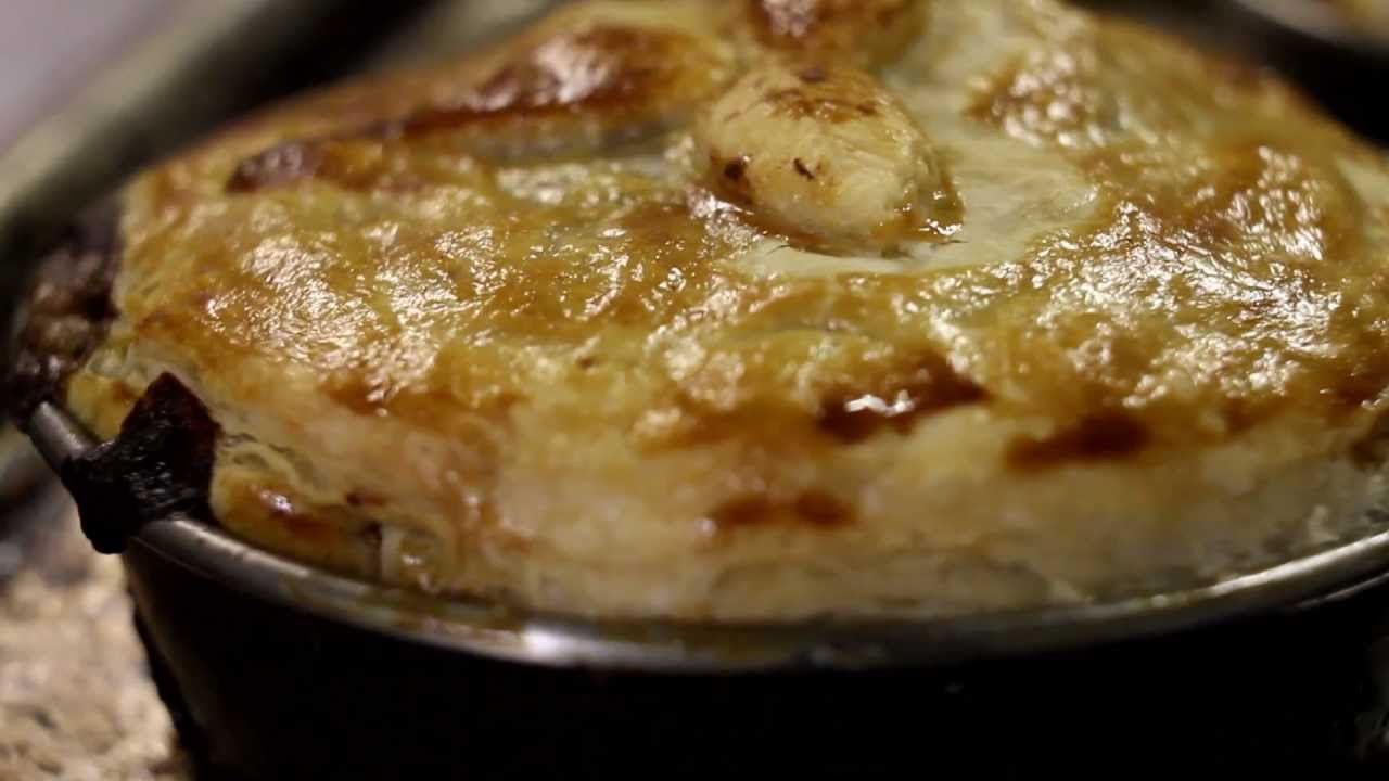 Beef & Stilton Pie at The Windmill YouTube