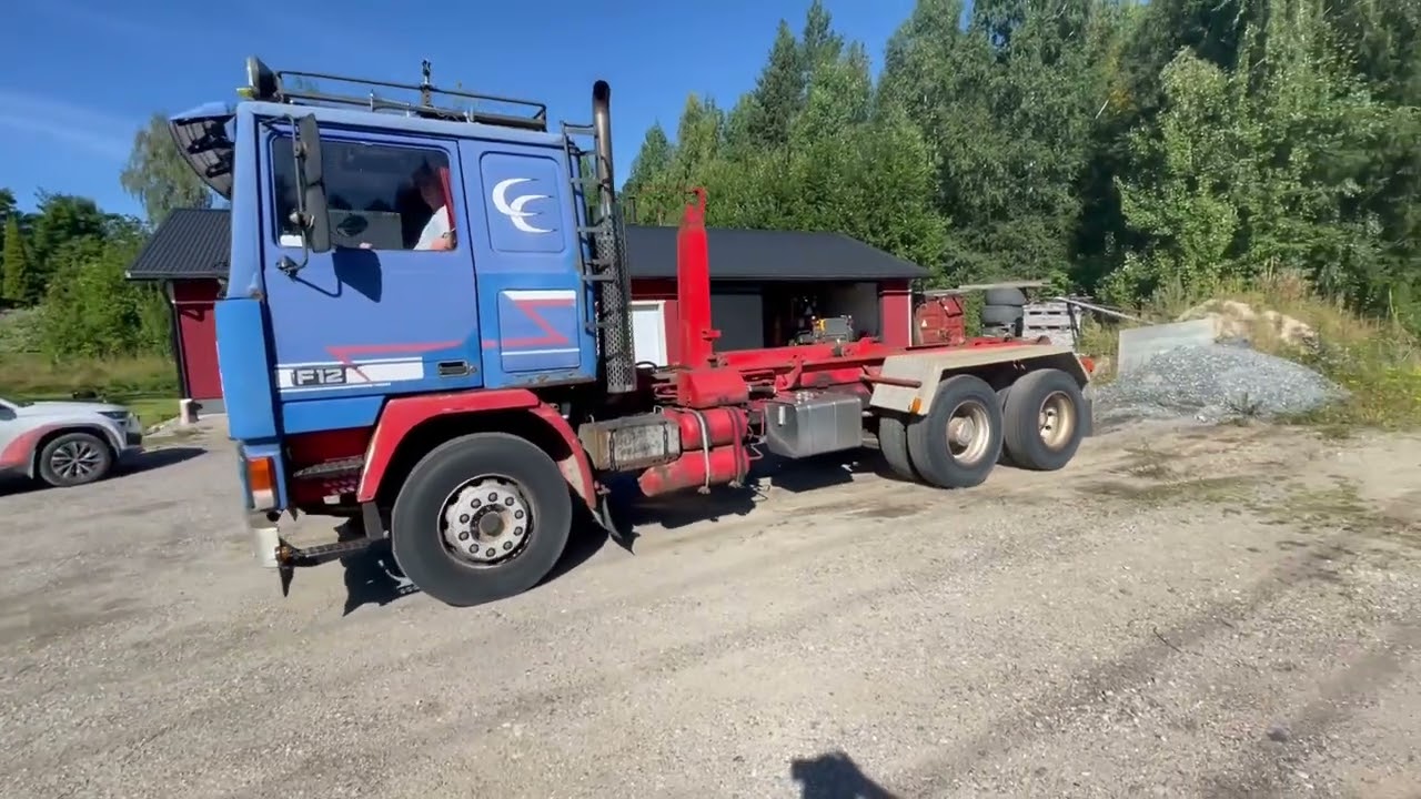 Veteranlastbil VOLVO F126X21V, AVK