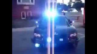 Police car with 50cent music (candy shop) !