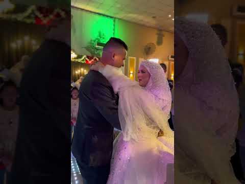 وميحرمنيش منك