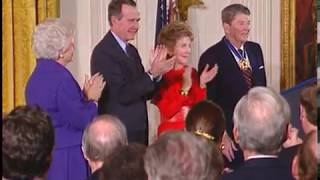 MT3806 Presentation of Presidential Medal of Freedom to President Reagan - 13 January 1993