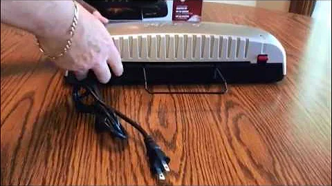 Fellowes Saturn3i 95 Laminator with Pouch Starter Kit  Review