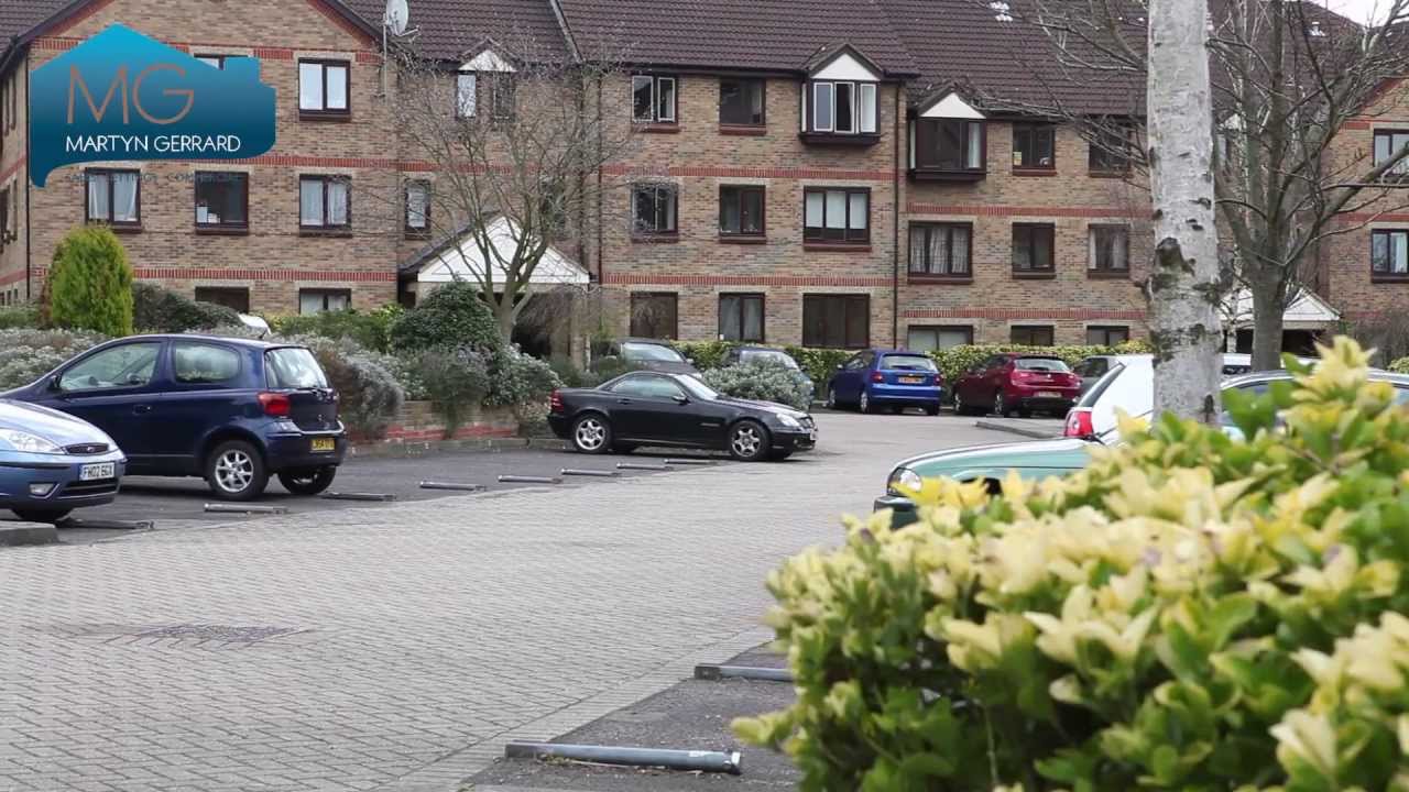 Deanery Close, East Finchley, London, N2. YouTube