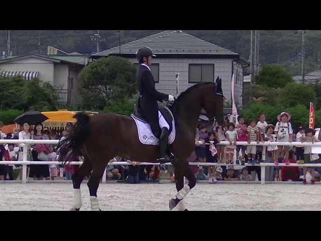 2018 JRA馬事公苑宇都宮・馬場馬術 Dressage - YouTube