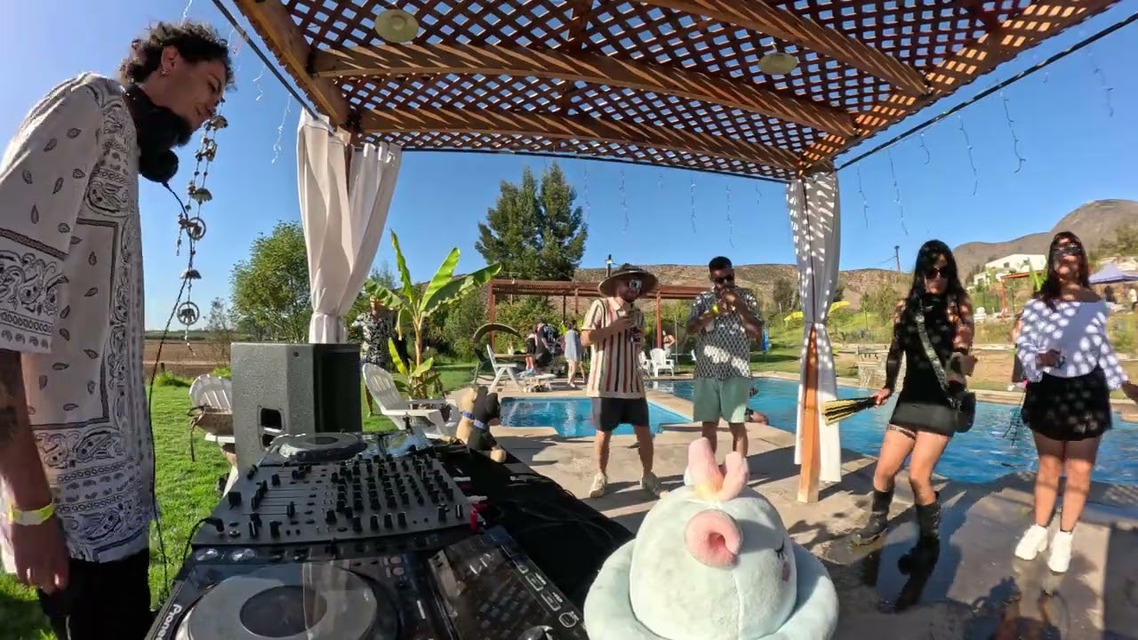 DJ SET SICK CHICHIPOOLPARTY VOL.3