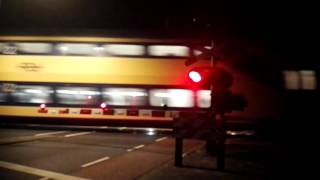 Virm 8651 Passeert De Fruitweg In Leiden