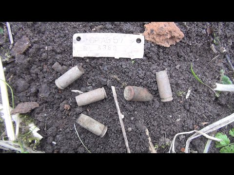 Видео: World War II Metal Detecting -Found the crime scene.Поиск золота.Нашли место преступления.