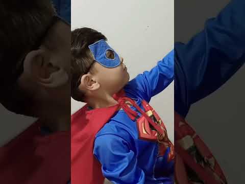 سوبرمان يطير      اكسبلور