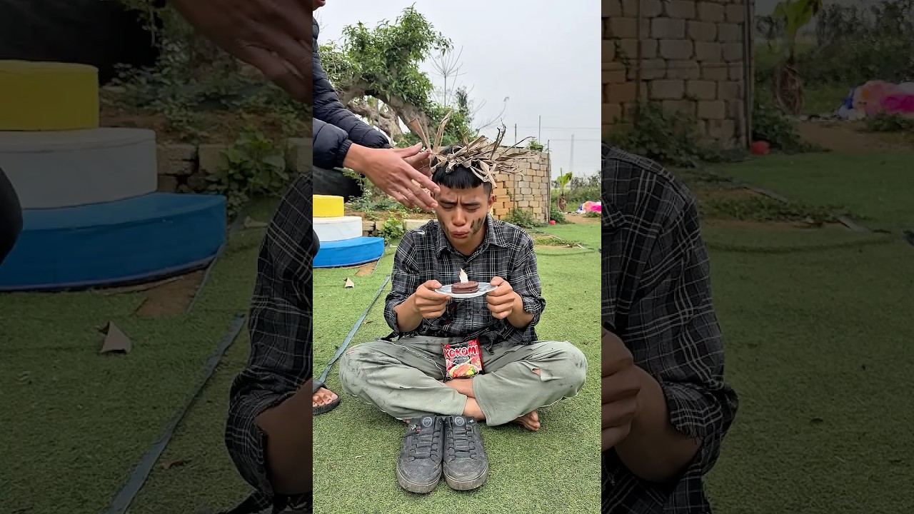 A Beggar Meets Kind Friends ❤️🥺 | A Heartwarming Story