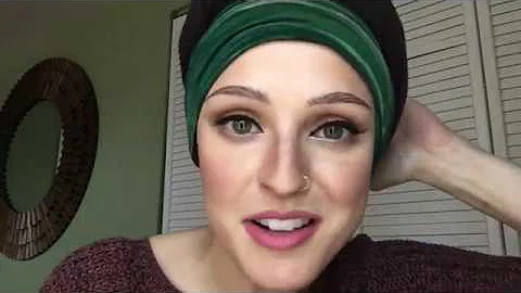 How to Apply False Eyelashes if You Don't Have Natural Lashes