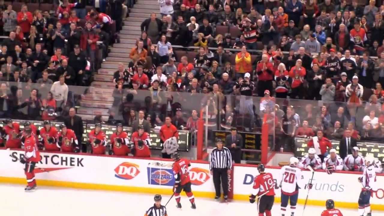 Erik Karlsson scores at the Capitals @ Senators hockey game - YouTube
