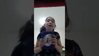 Se Arumando Para Ir Na Igreja