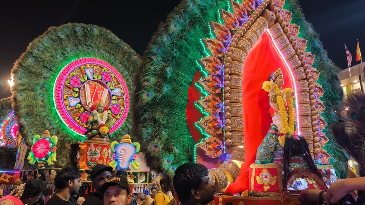 Thaipusam Festival in Batu Cave Malaysia. #thaipusam #murugandevotees #kavadi #hindufestival #vel.