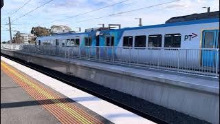 X’Trapolis Mernda service at Bell Station.