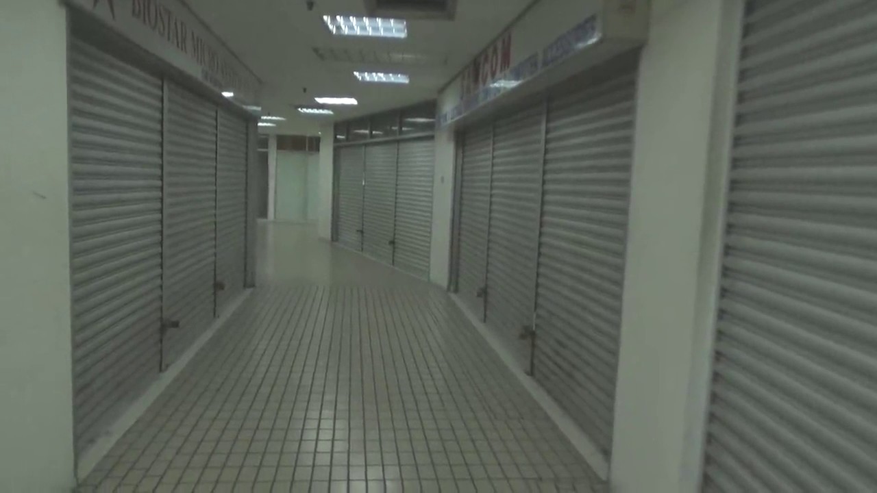 Dead Mall Walking - Wisma Saberkas