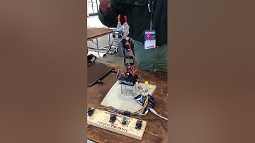 SainSmart 5-axis robotic arm