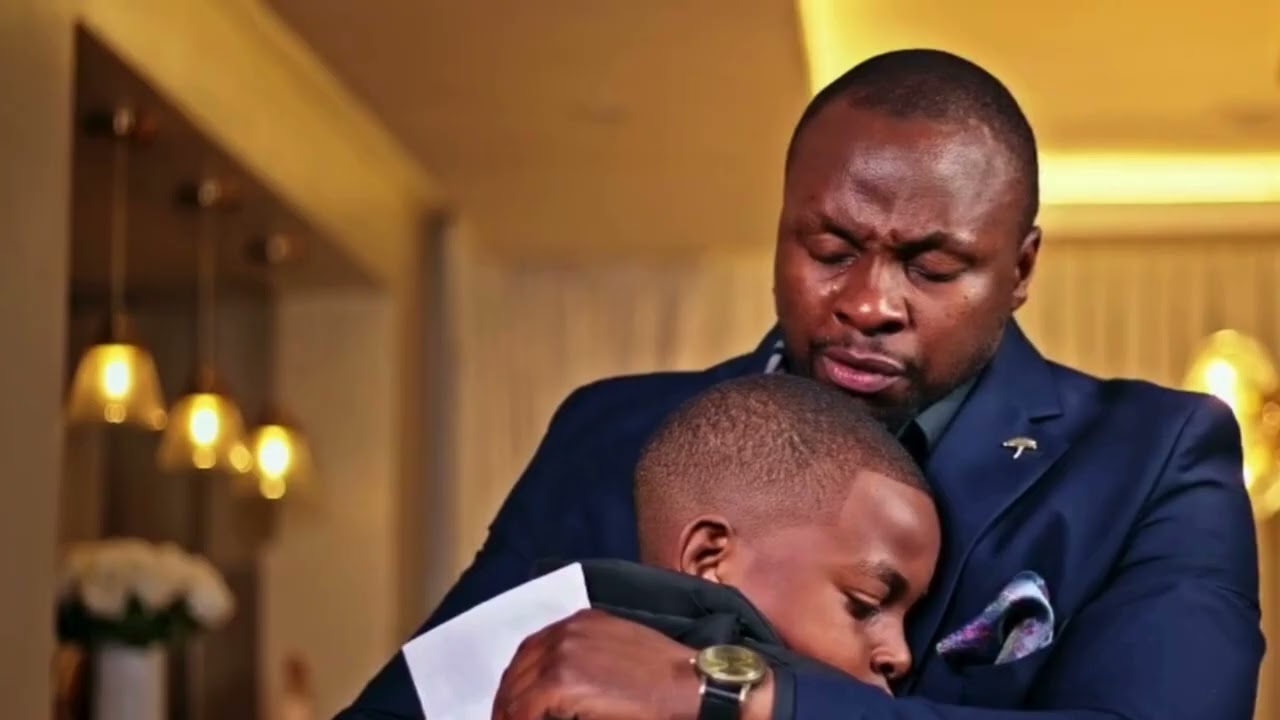 Neimapop  1ST AUGUST NAOMI BURNS MARKS HOUSE DOWN