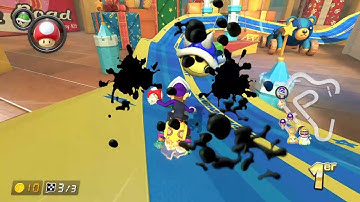 MK8DX Dodge A Blue Shell + Blooper With A Mushroom