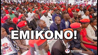 ABANTU BEYIYE KU NUP OKUWAYO EMIKONO! BOBI WINE AYANUKUDE BYABAKAMA