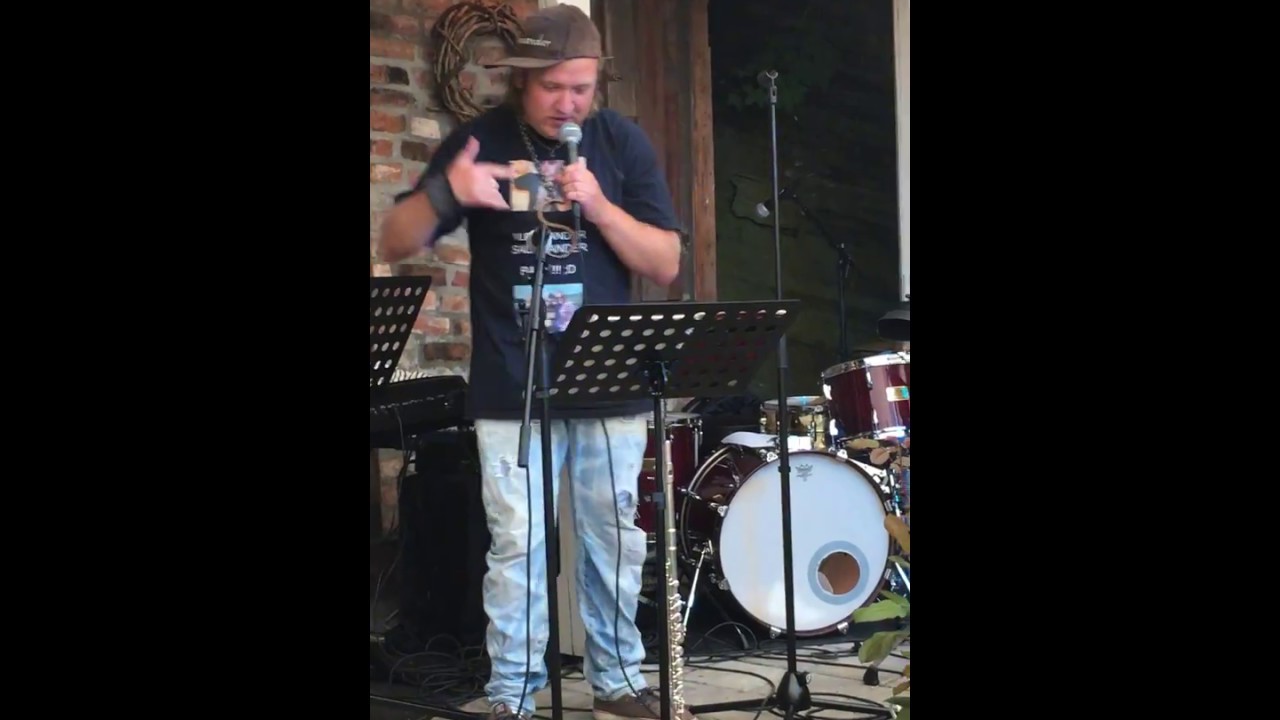 Aleksander Salamander - One beautiful day (Live)