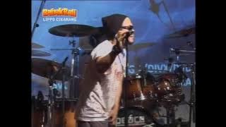 Jamrud - Ciaat (live Lippo Cikarang 2012)