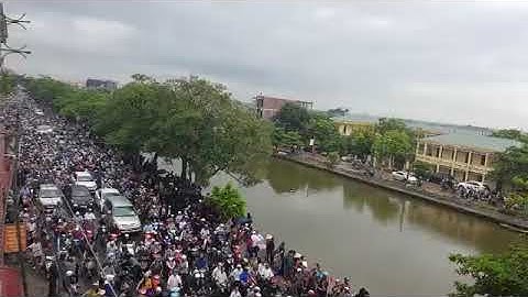 Hàng Triệu người dân Ninh Bình đổ về Kim sơn tiễn đưa chủ tịch Trần đại Quang về đất mẹ