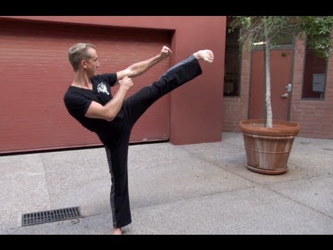The Perfect Side Kick! - YouTube