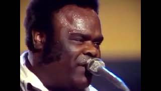 Freddie King  -    Look Over Yonder Wall    (Live In Europe)