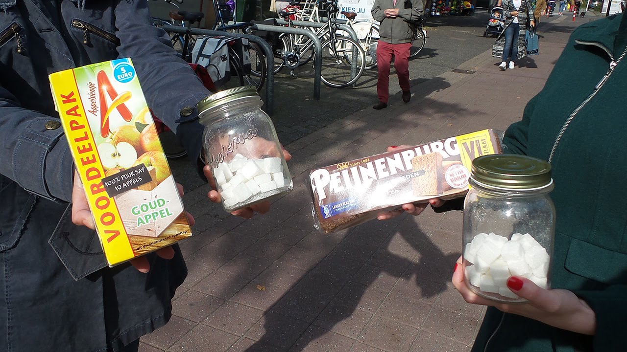 Hoeveel suikerklontjes zitten er in appelsap? YouTube Hoeveel suikerklontjes zitten er in appelsap? YouTube