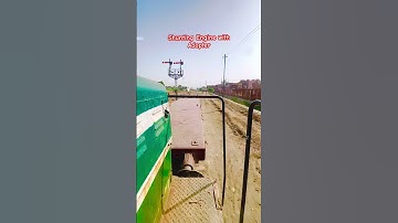Shunting Engine with Adopter #music #train #geu20c #lovemusic #railway #railtrack #lovesong