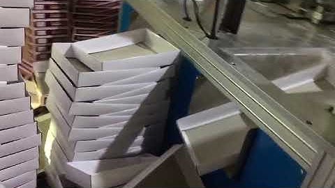 Automatic lid and base box folding machine