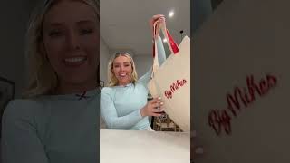 Big Mikes totes !!!! 🤪👜