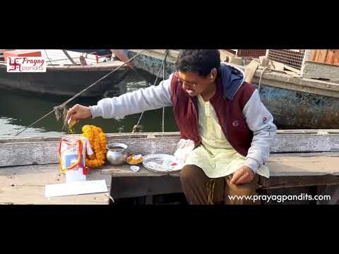 LIVE ASTHI VISARJAN POOJAN IN VARANASI- Prayag Pandits
