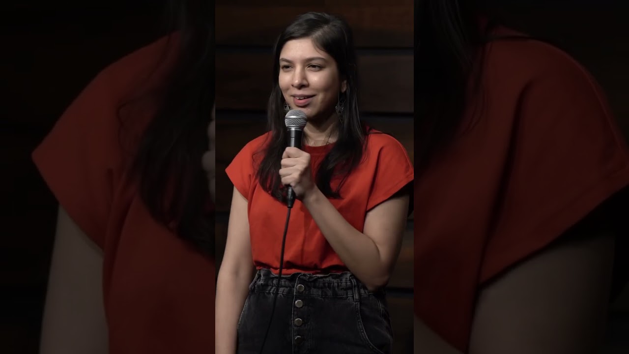 Aati Kya Khandala? #youtubeshorts #comedyshorts #bollywoodsongs #comedian #standupcomedy