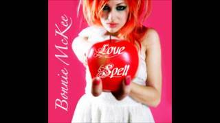 Video thumbnail of "Bonnie Mckee - Love Spell (Live Acoustic)"