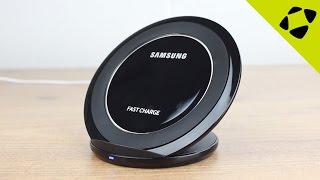 Official Samsung Fast Charge Wireless Charging Stand Review - Hands On