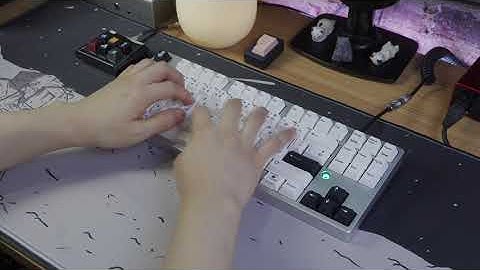 Matrix Lab 8XV2.2 with lubed MX Blacks Typing Sounds