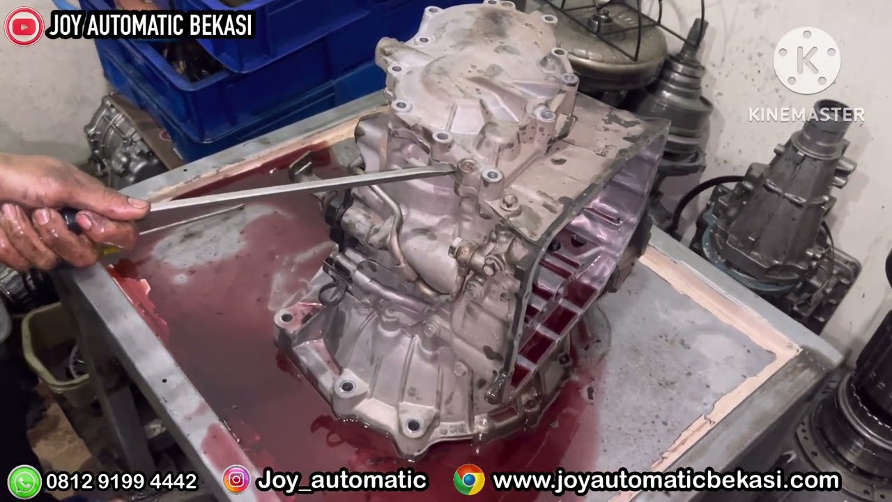 Mobil Matic Toyota Calya masuk R Jeduk. KM 142rb