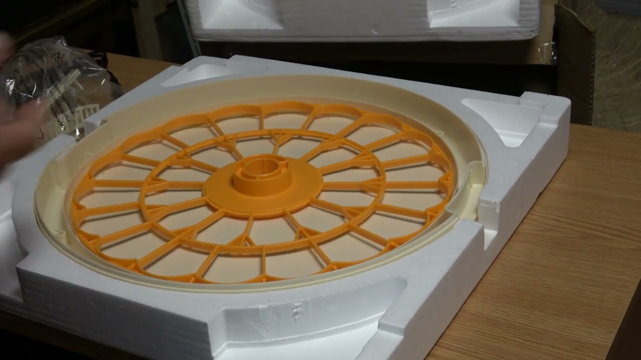 Fabrički inkubator kapaciteta 30 kokošijih jaja |Test tačnosti temperature i vlage | Okretanje jaja