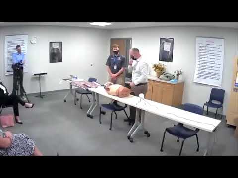 NARCAN demo at La Crosse's Coulee Recovery Center