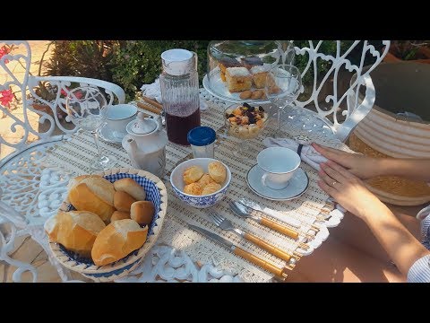 Vídeo: Associação Entre Composição Do Café Da Manhã E Obesidade Abdominal Na População Adulta Suíça Tomando Café Da Manhã Regularmente