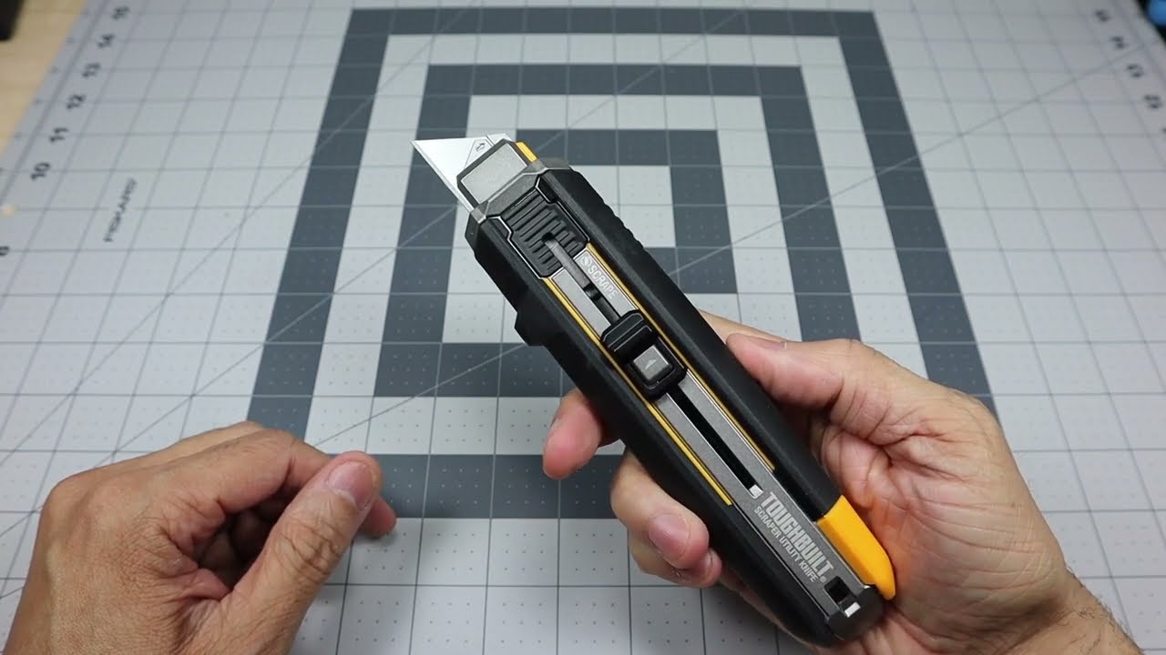 A Utility Knife That Transforms Into a Scraper, Using the Same Blade -  Core77