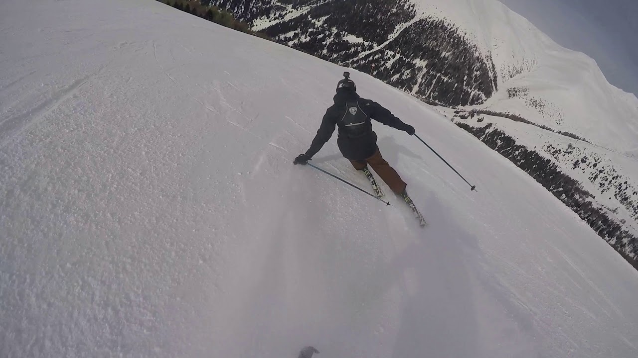 Carving Ski Speed Carve in the Alps [Ski Team de Pijp]