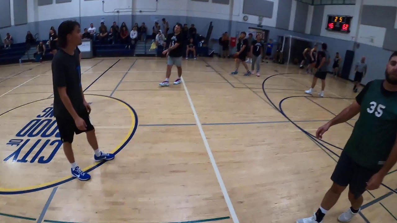 Bay are bucket getters vs. 3 and No D. San Carlos Mens Adult League Basketball.