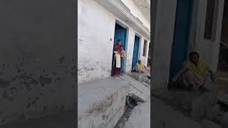 मर जठ बजश कमर मझ बहत गलय द रह ह ,