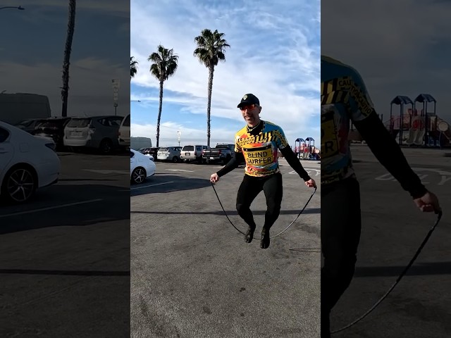 what’s the one thing a blind guy can’t do?