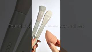 Foundation Brush vs. Beauty Blender: Which Gives the Flawless Finish?👇