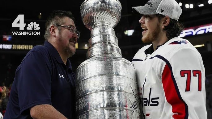 2018 Stanley Cup: Capitals' T.J. Oshie gets emotional sharing Cup with  Alzheimer's-afflicted father - CBS News