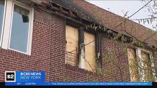 Neighbors rush to help family escape deadly Queens fire