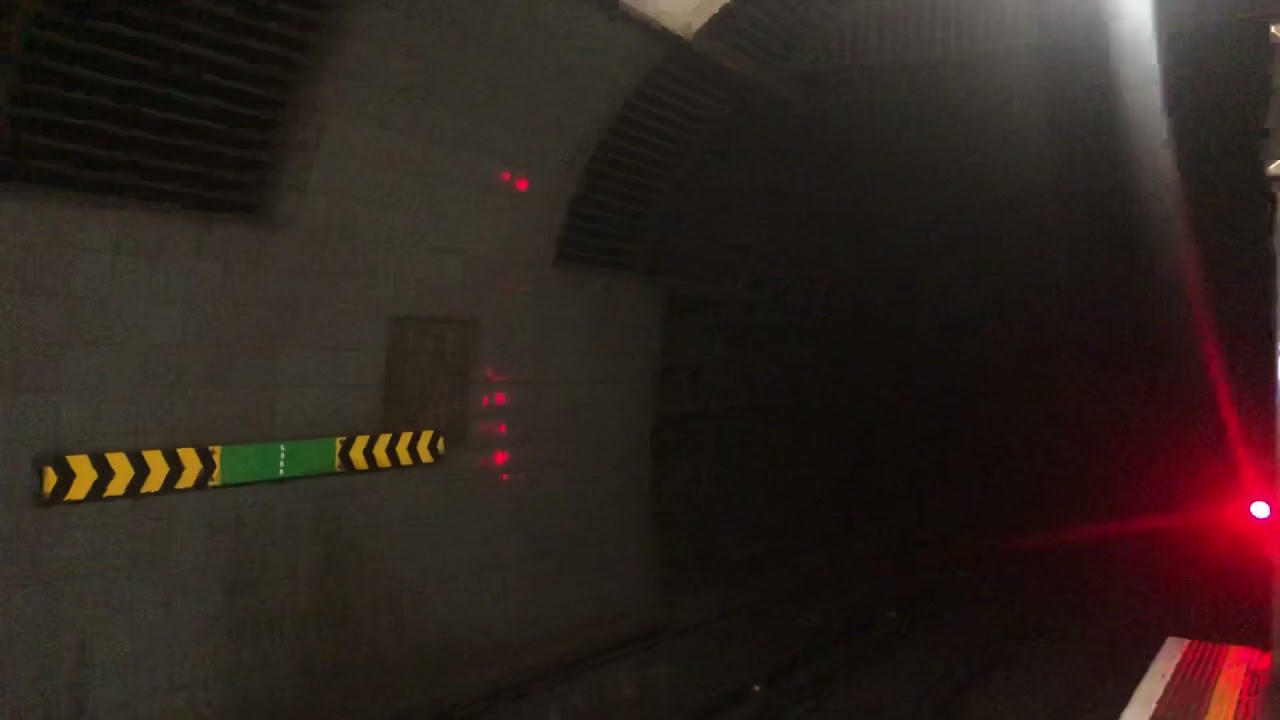 2009 stock | Arrival at Stockwell